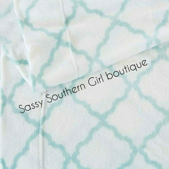 🆕⭐ Velour thick fleece plush Queen sheet set - Picture 4 of 10